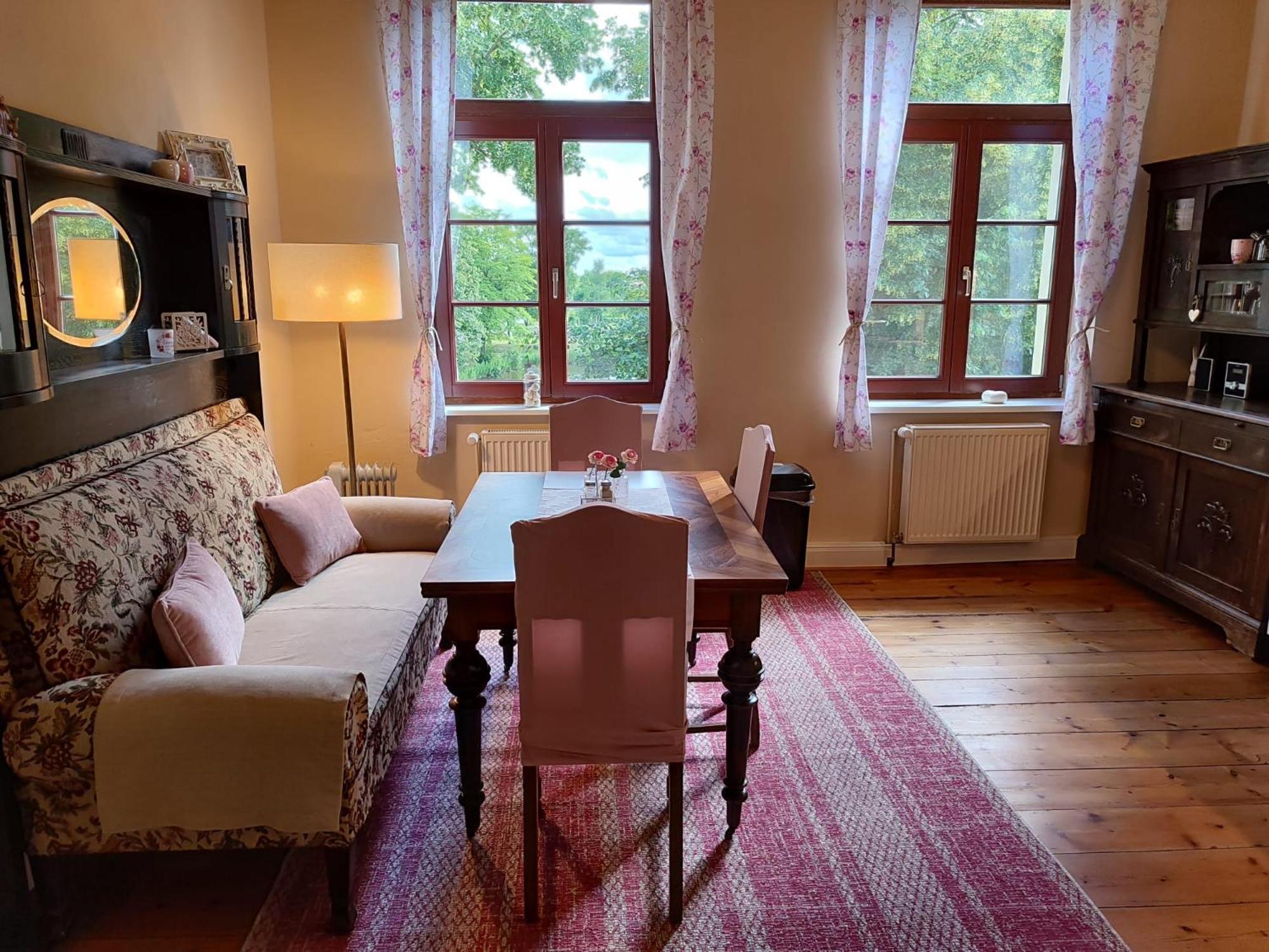 Apartment Herrenhaus Harmshagen
